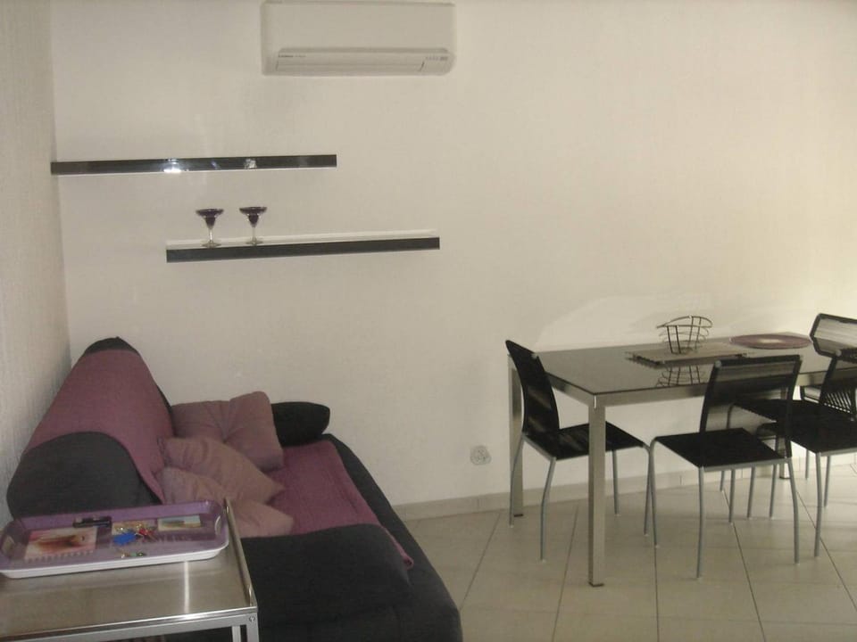 Studio moderne à Balaruc-les-Bains avec 2 couchages - FR-1-680-46 Apartment in Balaruc-les-Bains