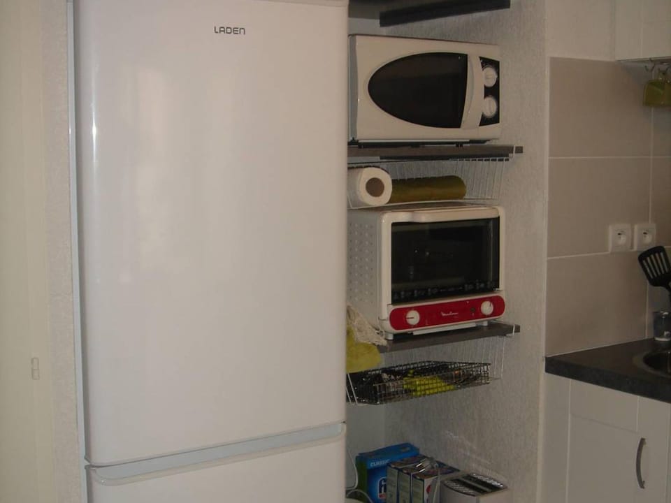 Studio moderne à Balaruc-les-Bains avec 2 couchages - FR-1-680-46 Apartment in Balaruc-les-Bains