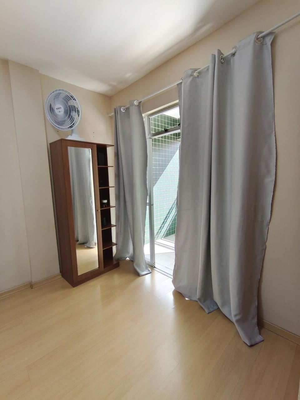 800m da UFV, 500m da rodoviária, Wi-Fi, TV smart. Apartment in State of Minas Gerais, Brazil