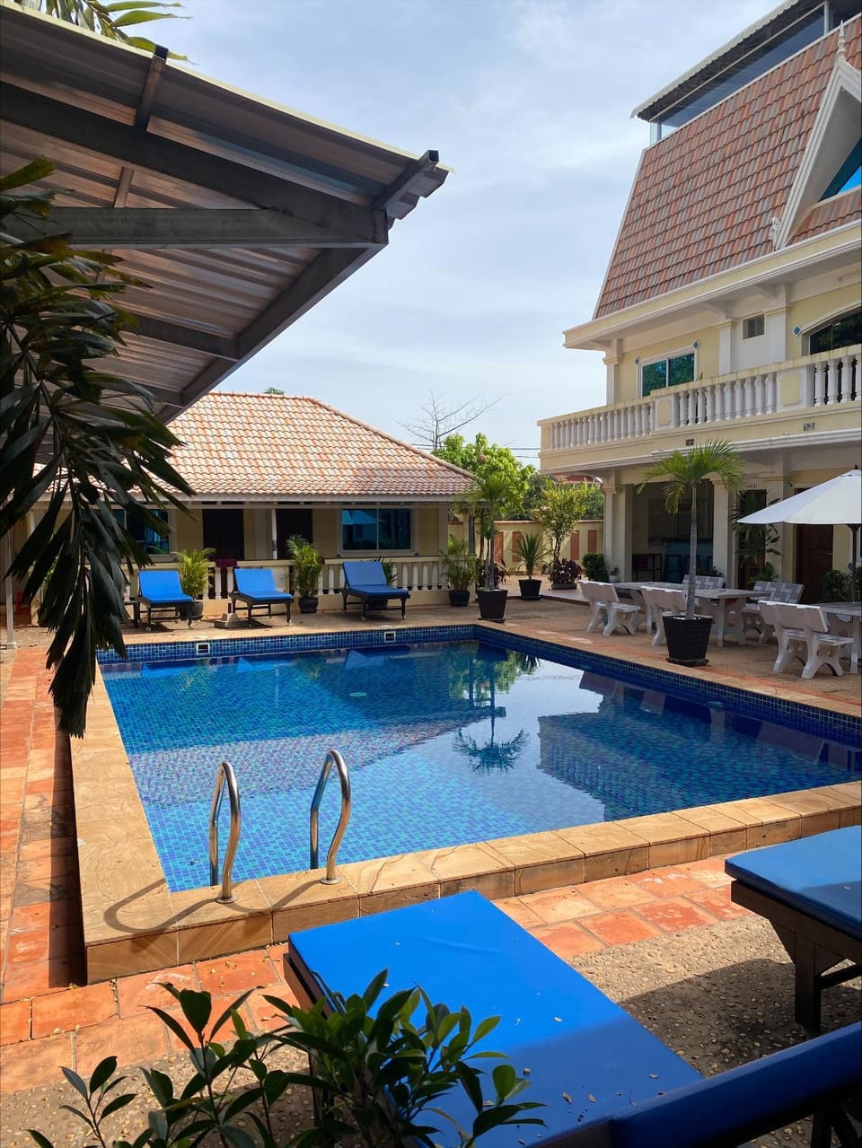 Balcony/Terrace, Swimming pool