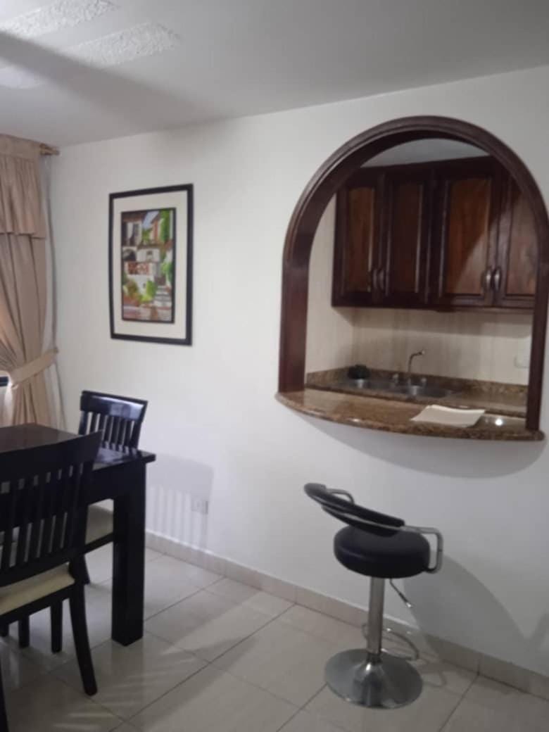 Cozy Modern Apartment, Residencia El Rodeo Apartment in Venezuela