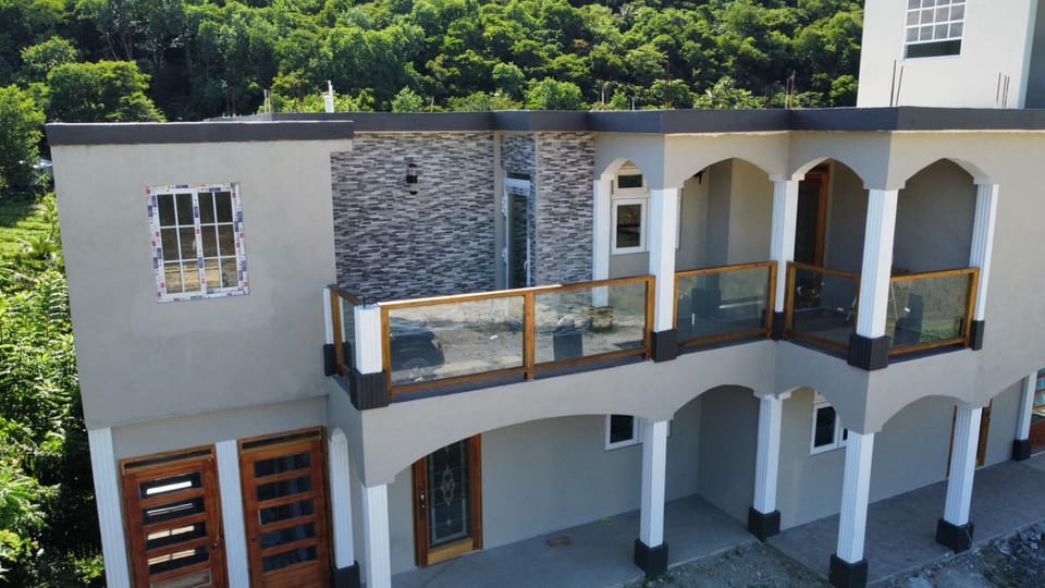 Property building, Balcony/Terrace