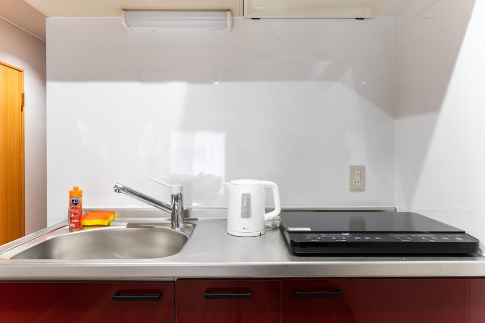Kitchen or kitchenette