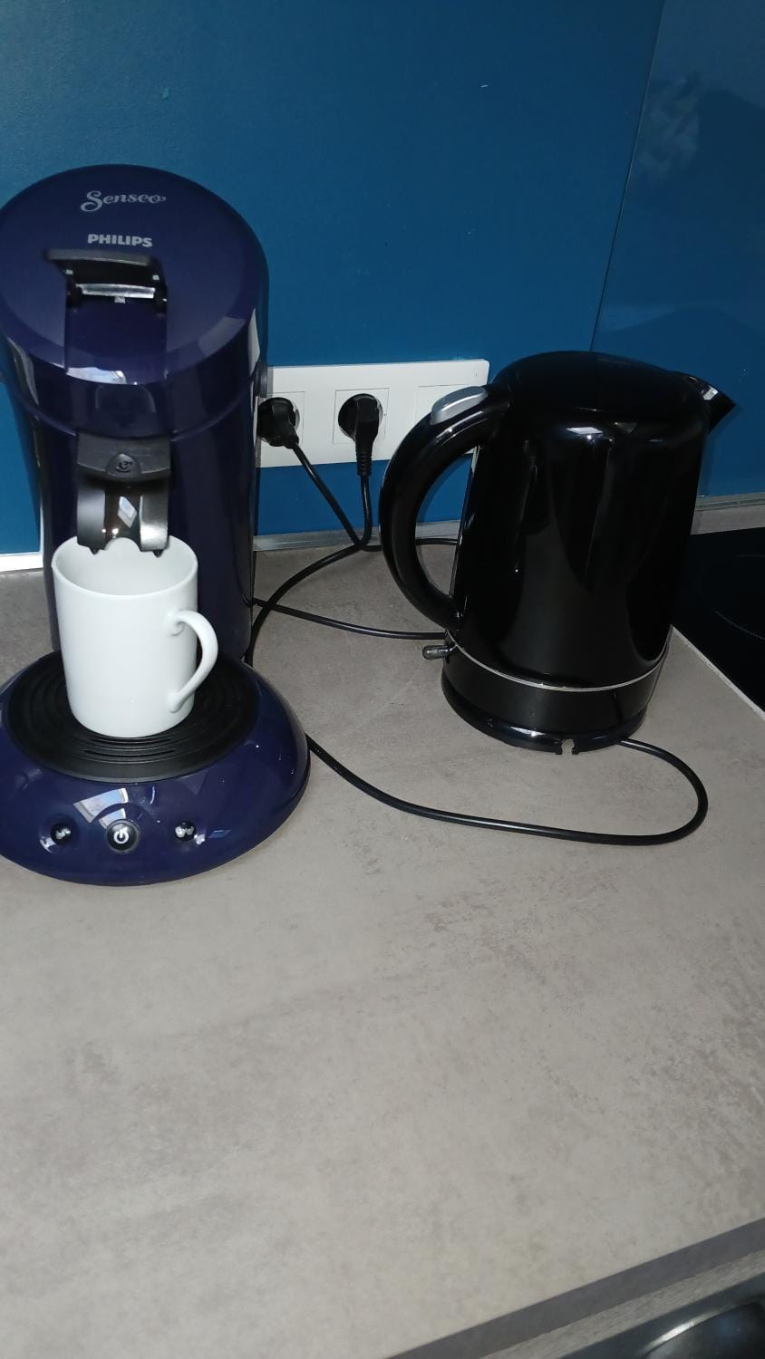 Coffee/tea facilities