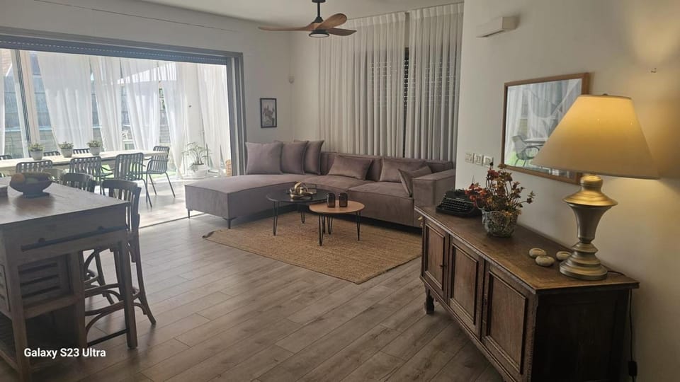 הבית בשביל הזהב Villa in Haifa District