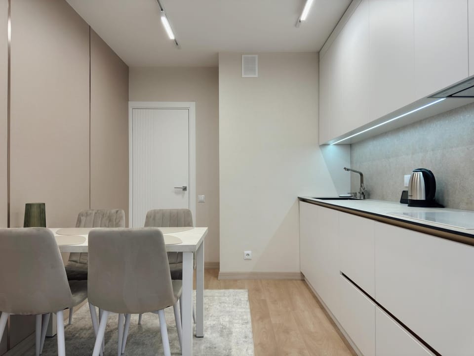 Coffee/tea facilities, Kitchen or kitchenette, Dining area