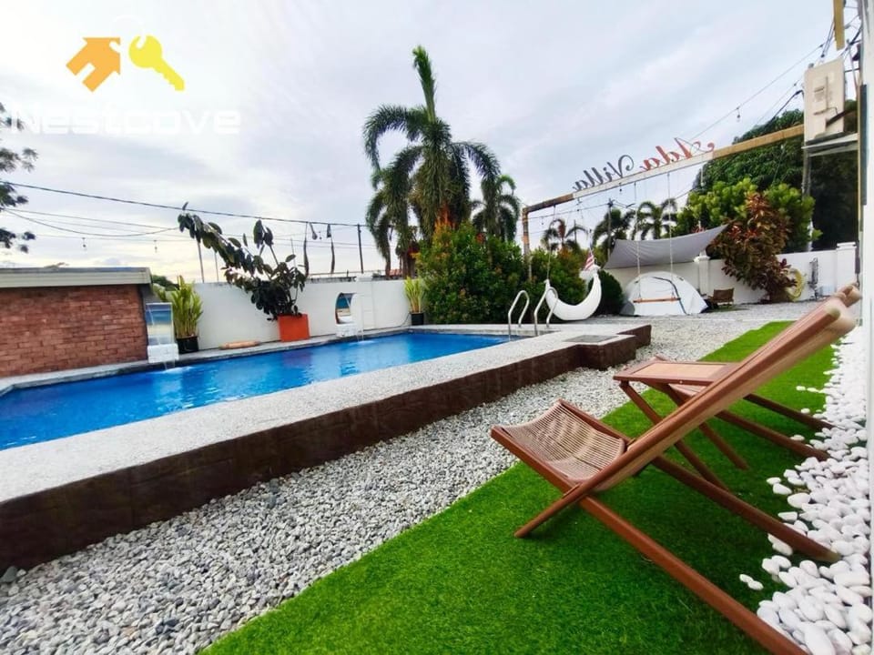 Day, Children play ground, Garden, Garden view, Pool view, Swimming pool, Swimming pool, sunbed