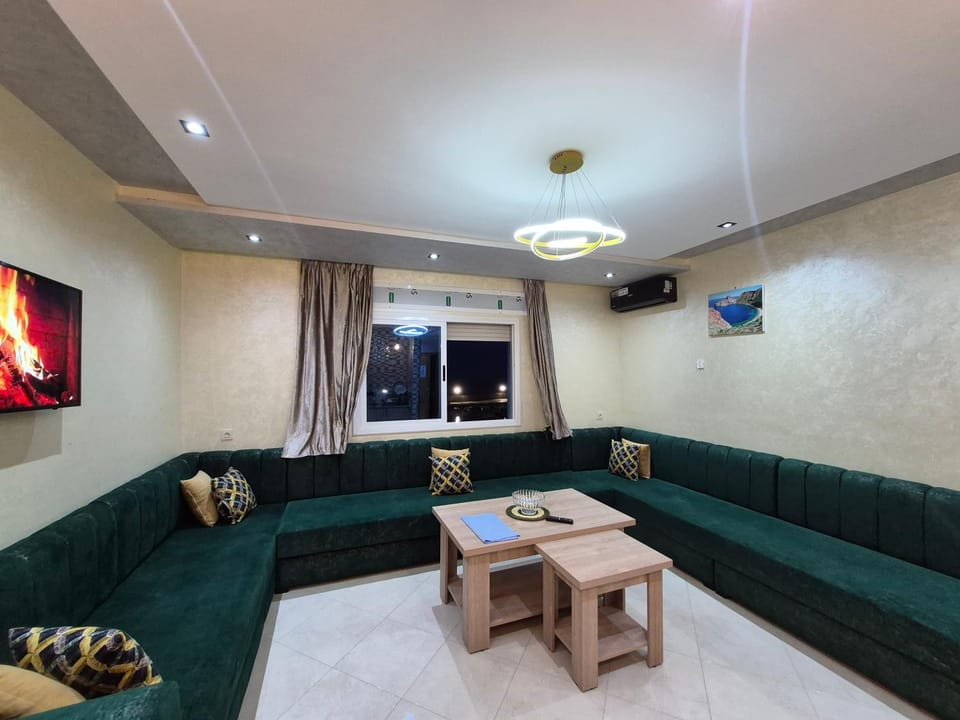 Appartements meublés avec vue sur la mer dans la ville jebha T1 Apartment hotel in Tangier-Tétouan-Al Hoceima