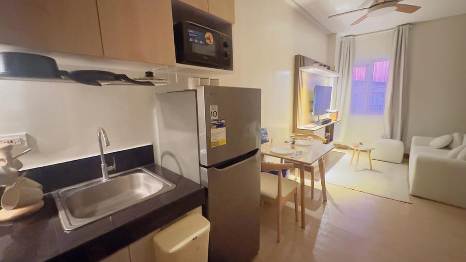 Resort Condo in Trece Martires Cavite Apartment hotel in Calabarzon
