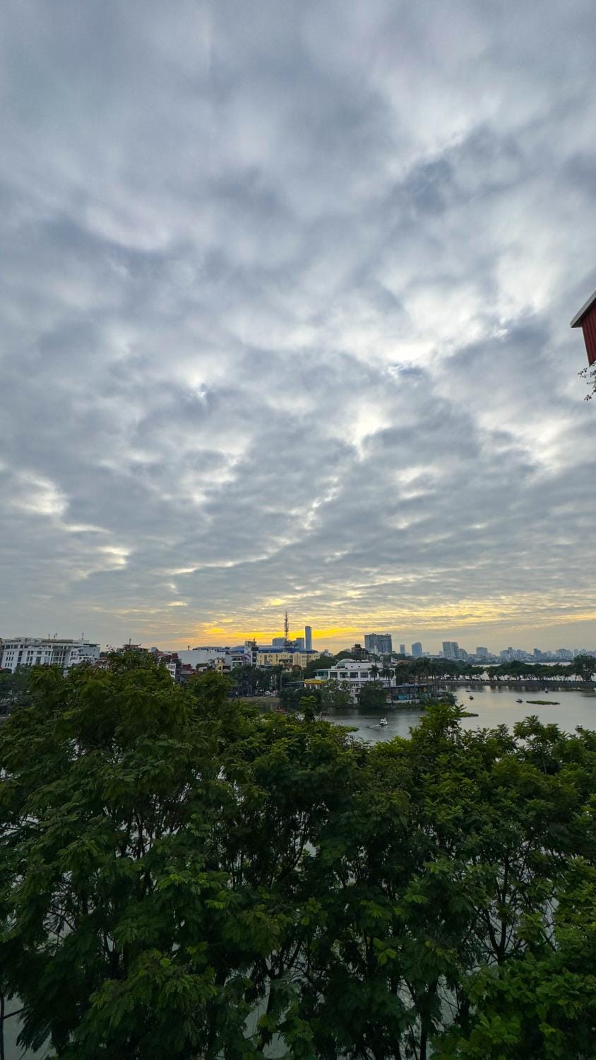 Natural landscape, View (from property/room), Lake view, River view