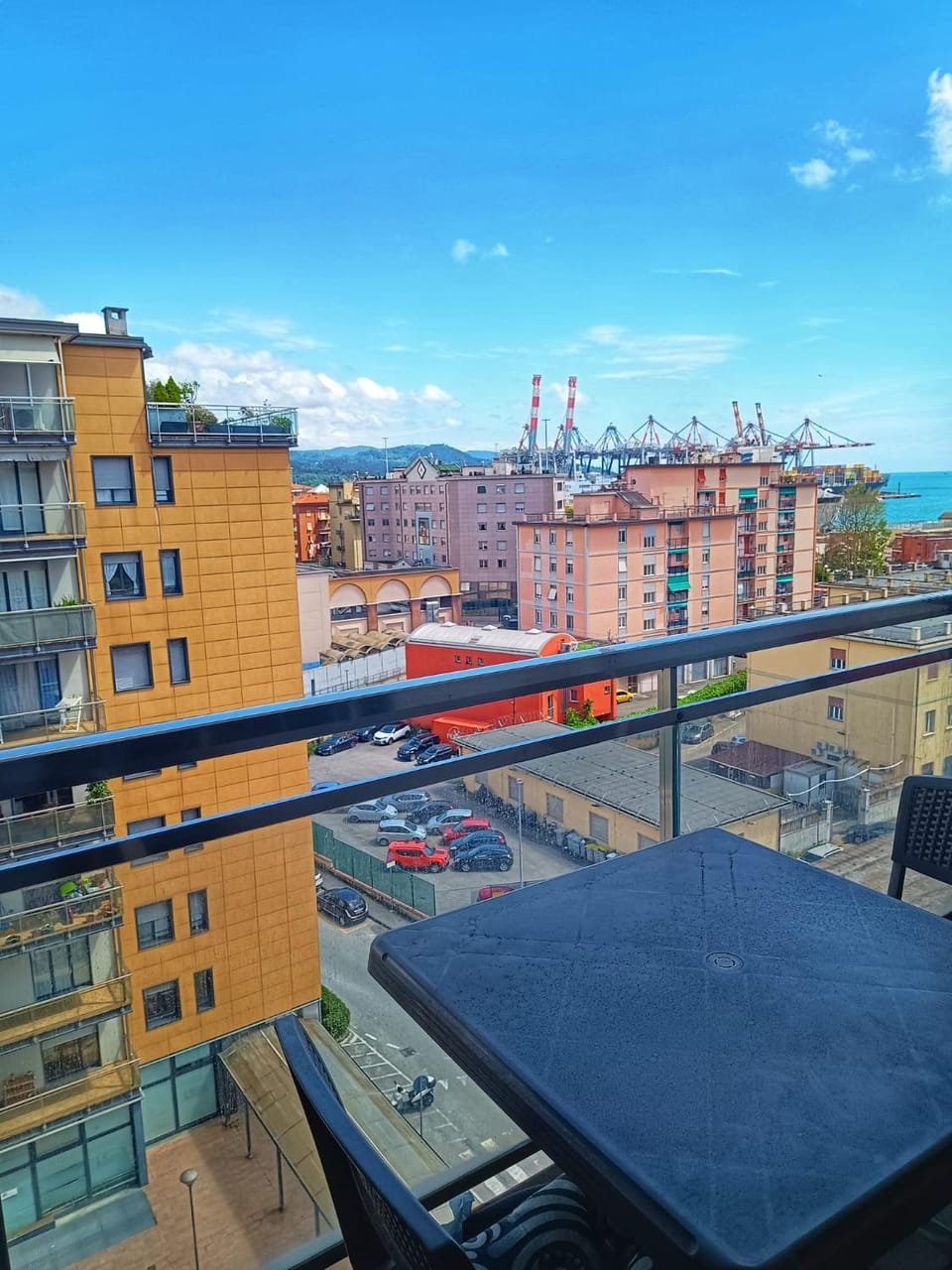 View (from property/room), Balcony/Terrace, City view, Sea view