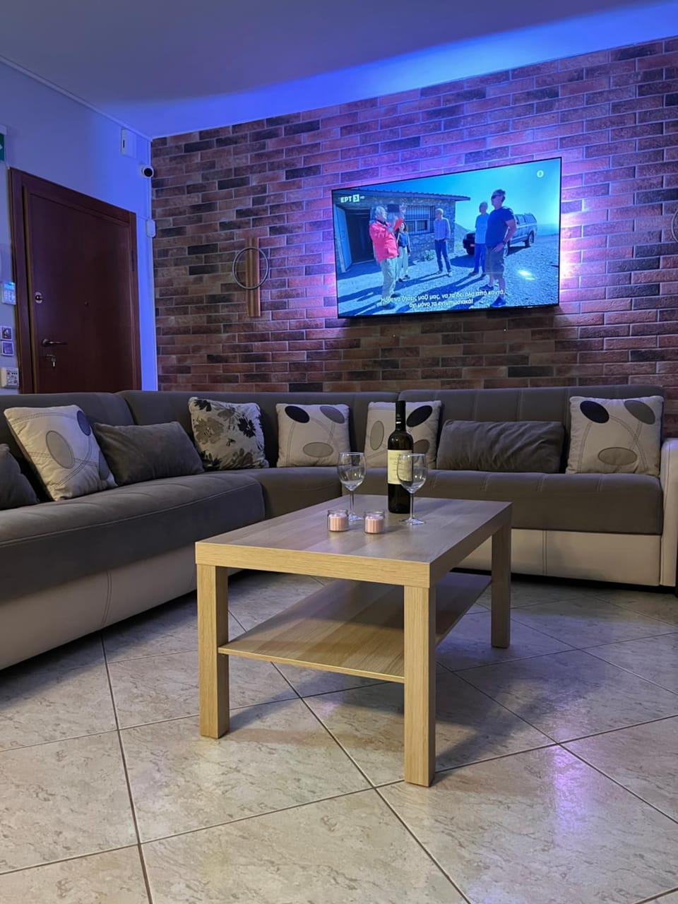 TV and multimedia, Living room