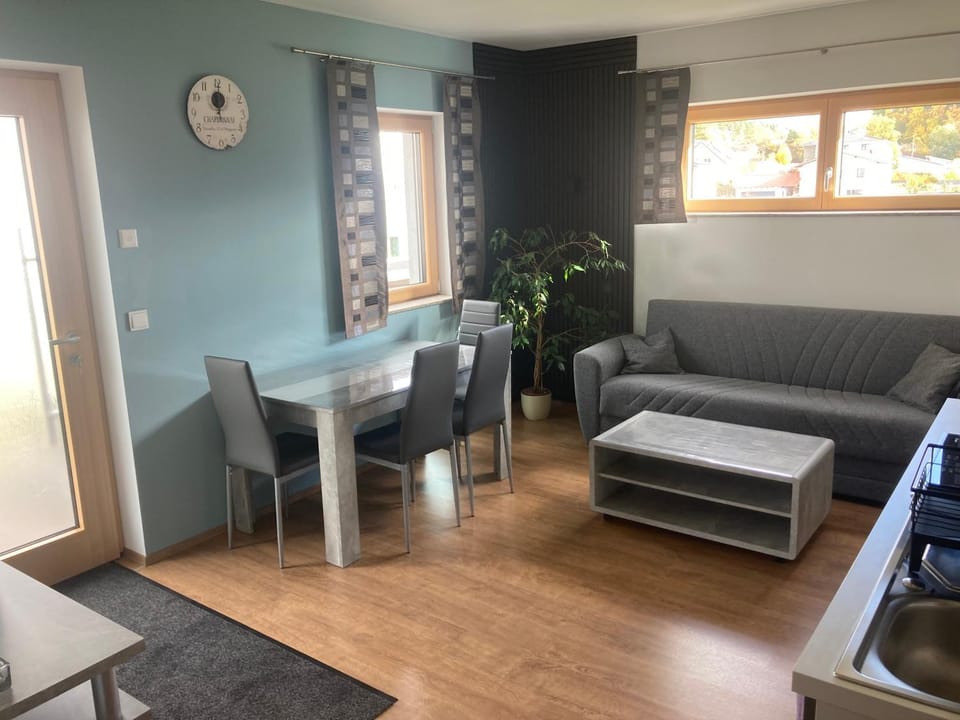 Living room, Seating area, Dining area