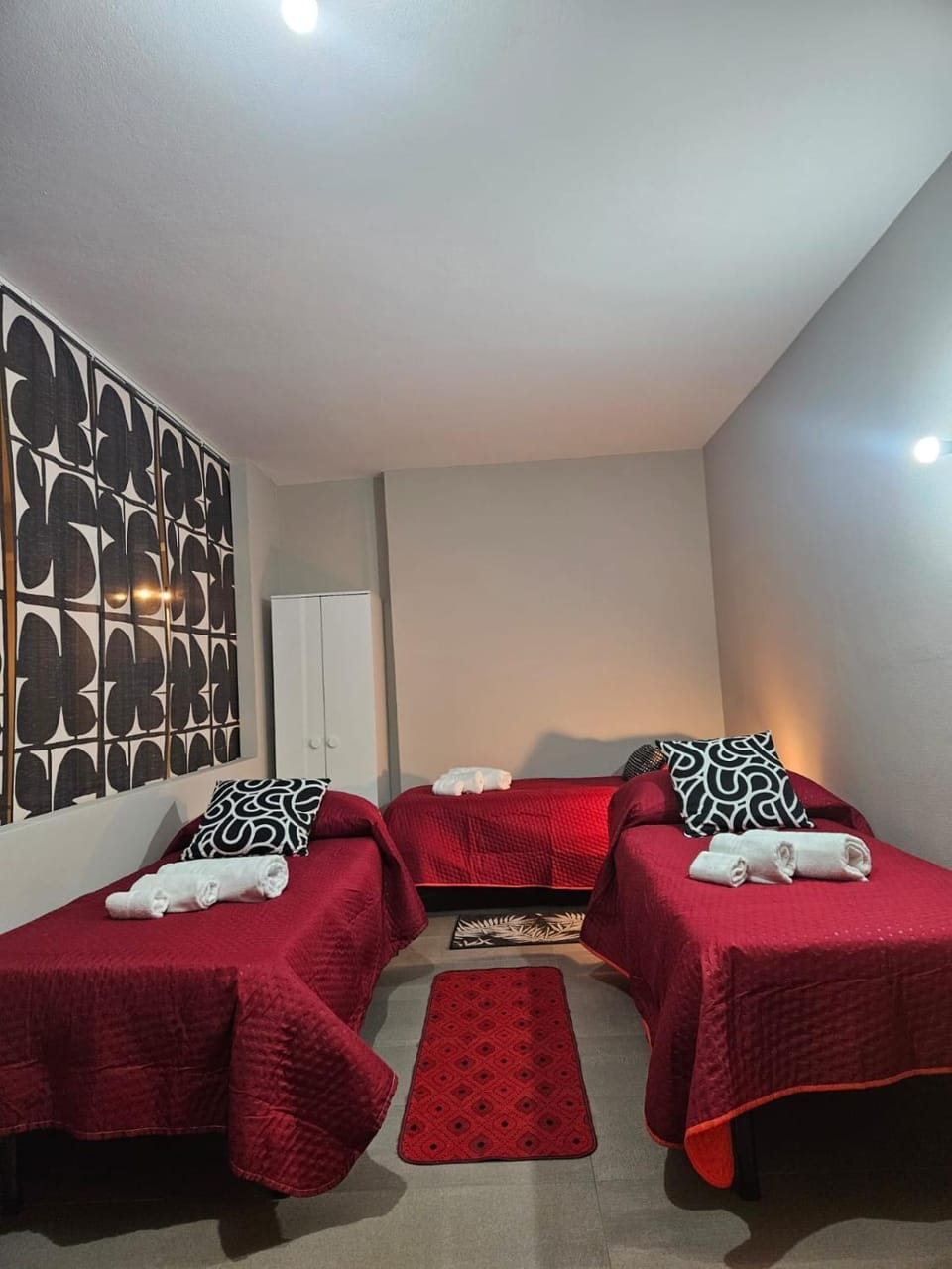 Bed, heating, towels, wardrobe, air conditioner