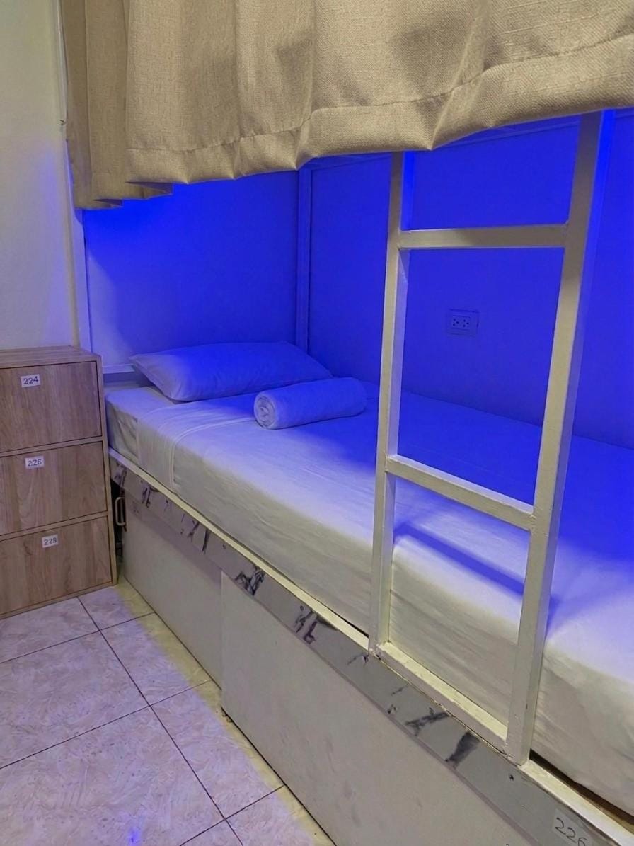 bunk bed