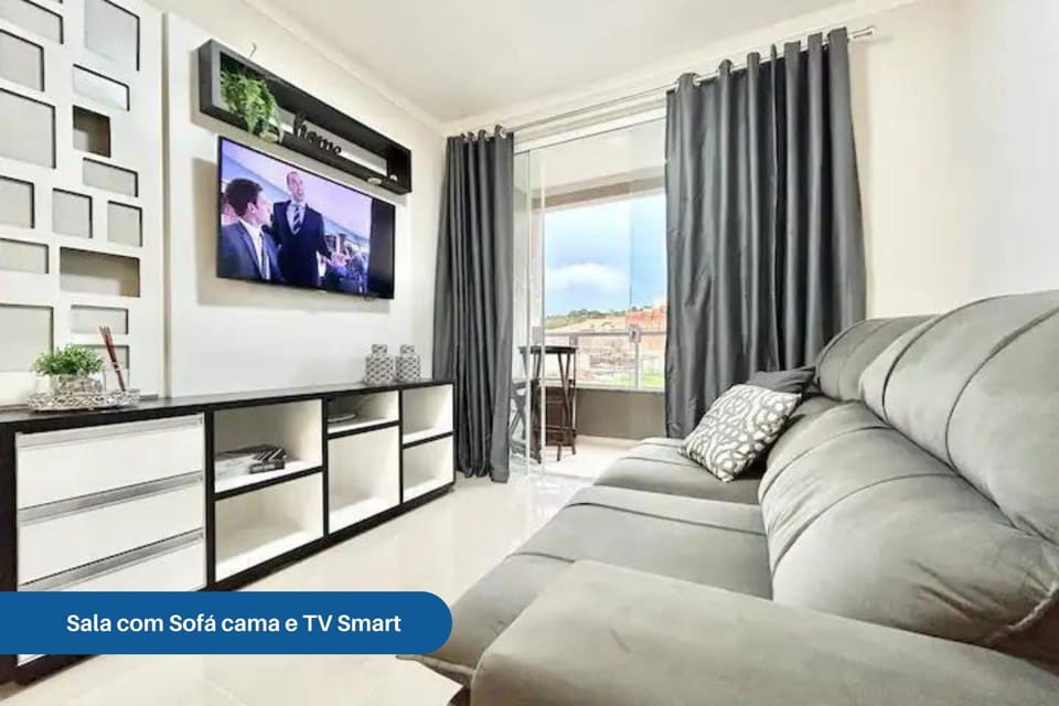 Communal lounge/ TV room, TV and multimedia, Living room
