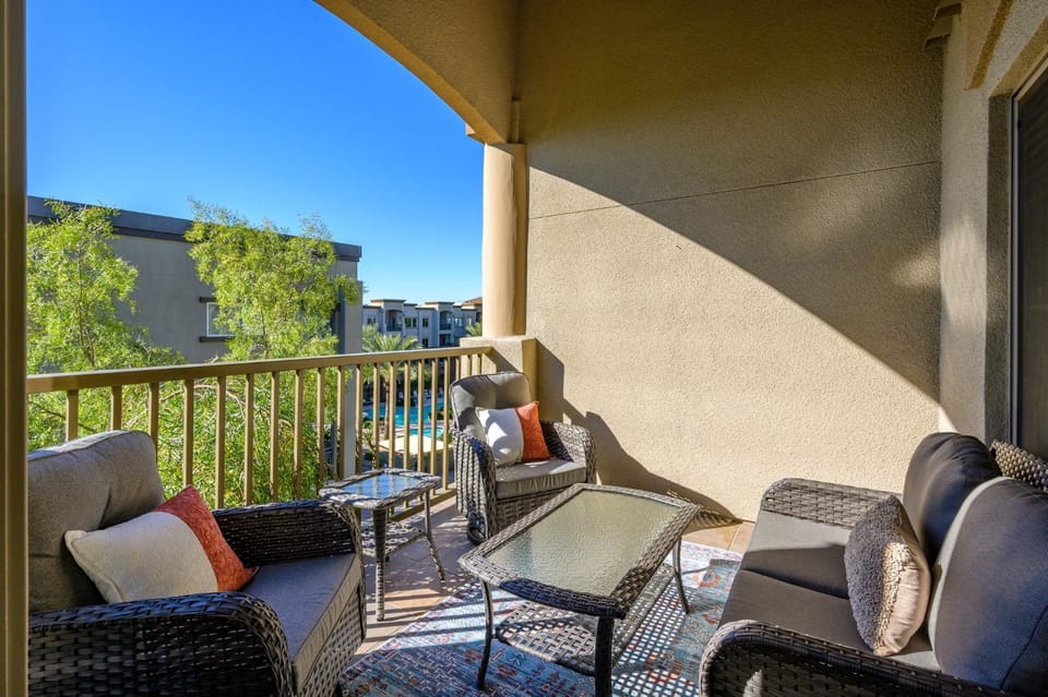 Villa Escape condo Apartment in Desert Ridge