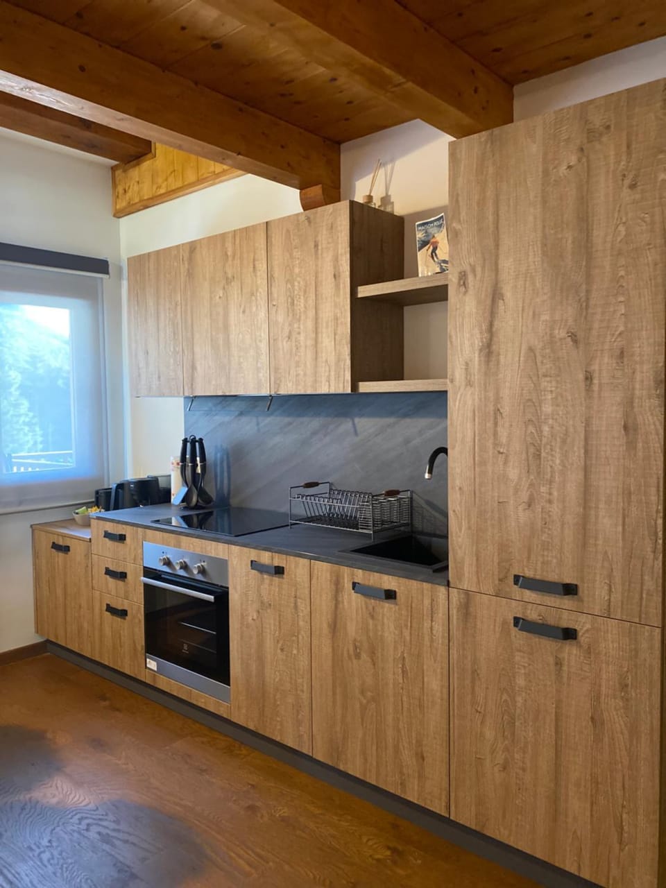 Kitchen or kitchenette, pet friendly, stove