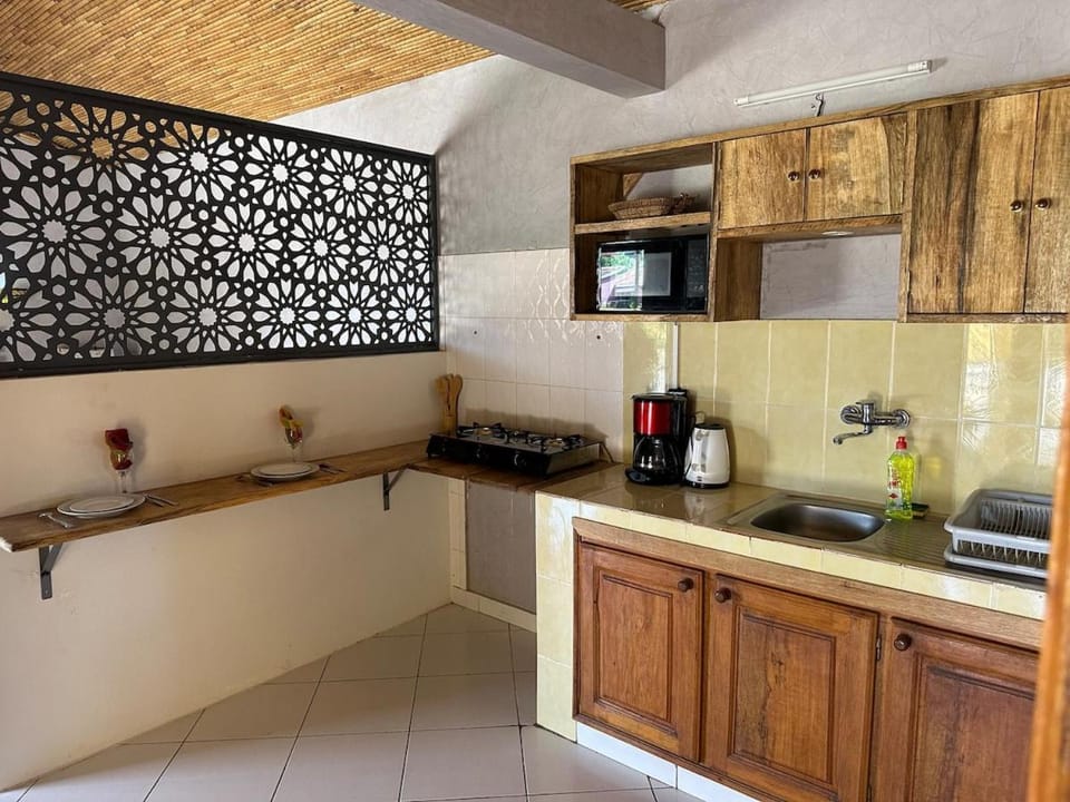 Charming studio 1 in Saly 500 m to Golf and 600 m to Safari beach Apartment in Saly