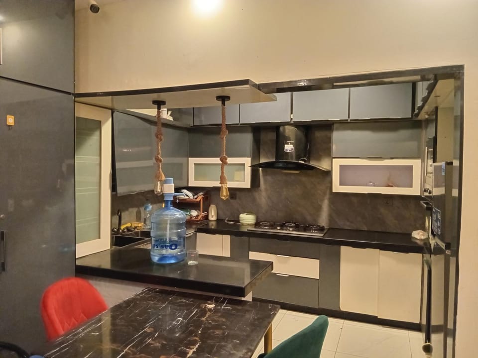 Travel Inn karachi Bed and Breakfast in Karachi