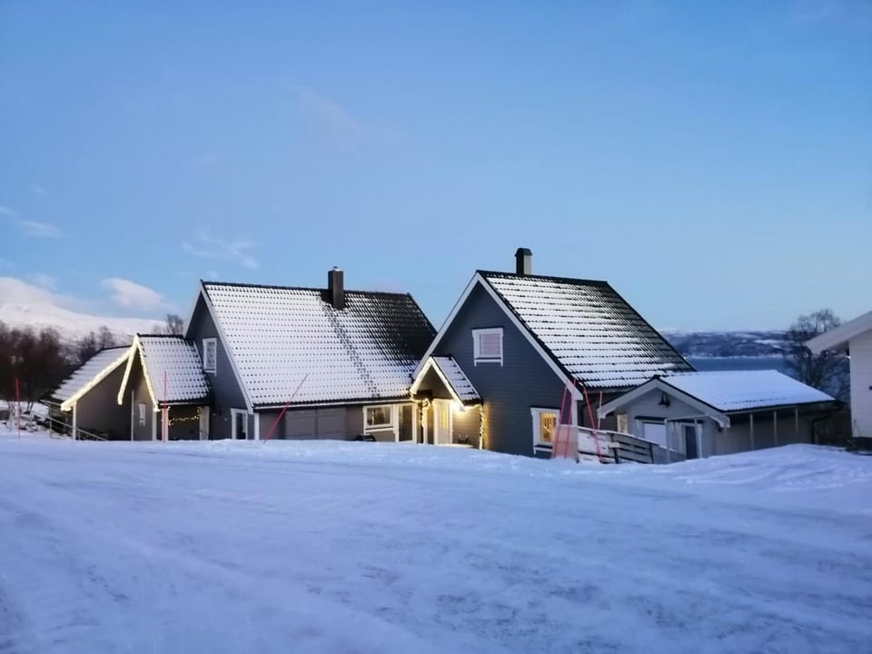 Property building, Winter