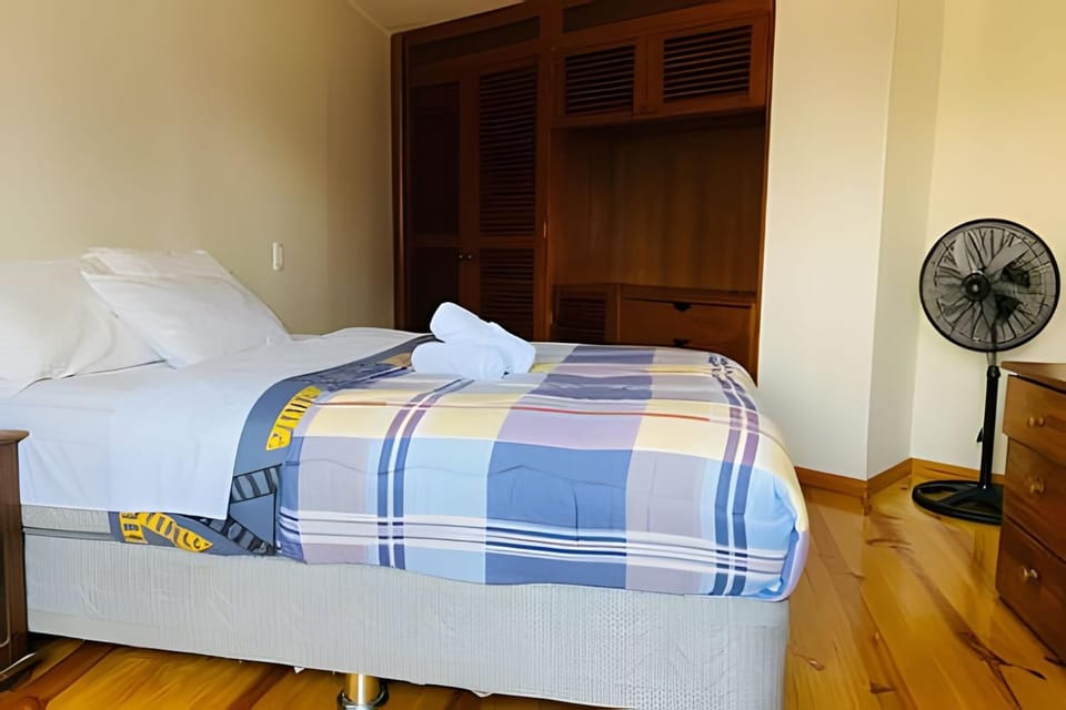 Habitación Acogedora con Baño Privado y Entrada Propia en Miraflores Resort in Miraflores