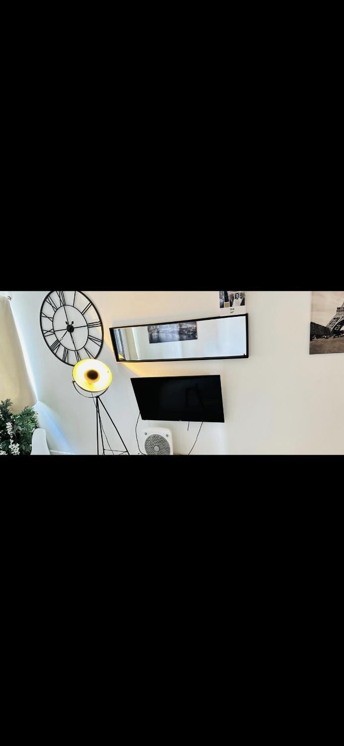 Suite vue sur la Tour Eiffel Apartment in Puteaux