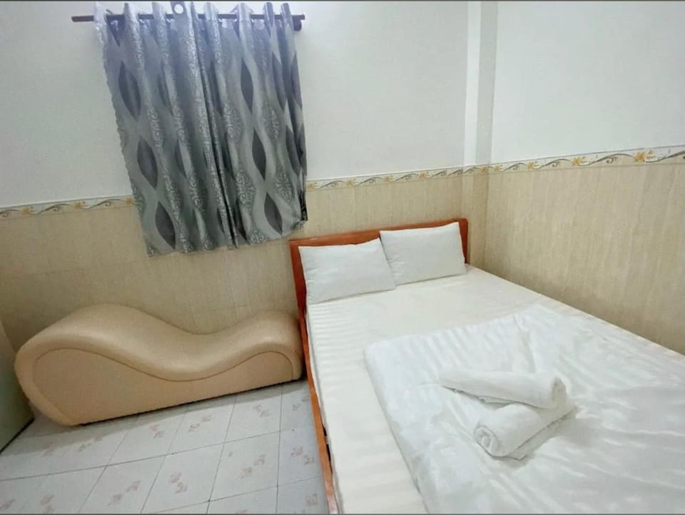 Thanh Long Hotel Hotel in Ho Chi Minh City