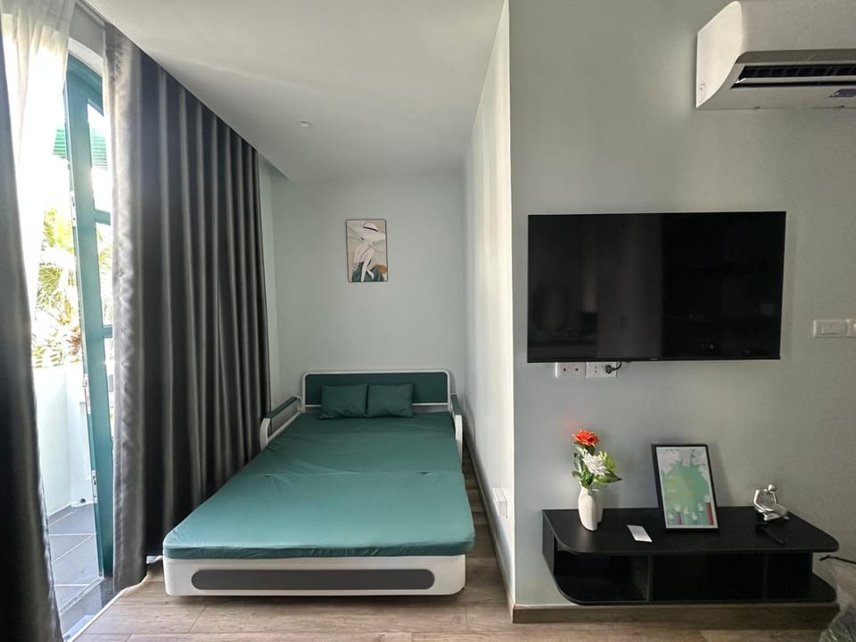Communal lounge/ TV room, TV and multimedia, Photo of the whole room, Evening entertainment, air conditioner