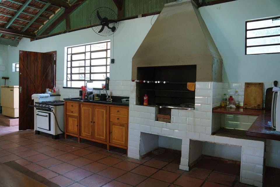 Kitchen or kitchenette, oven, stove