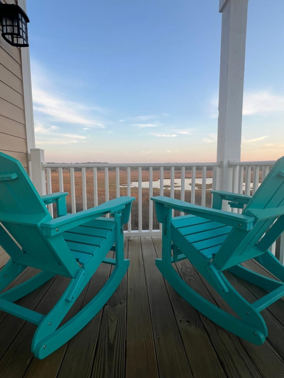 Second Row Stunning Ocean and Marsh Views House in Holden Beach