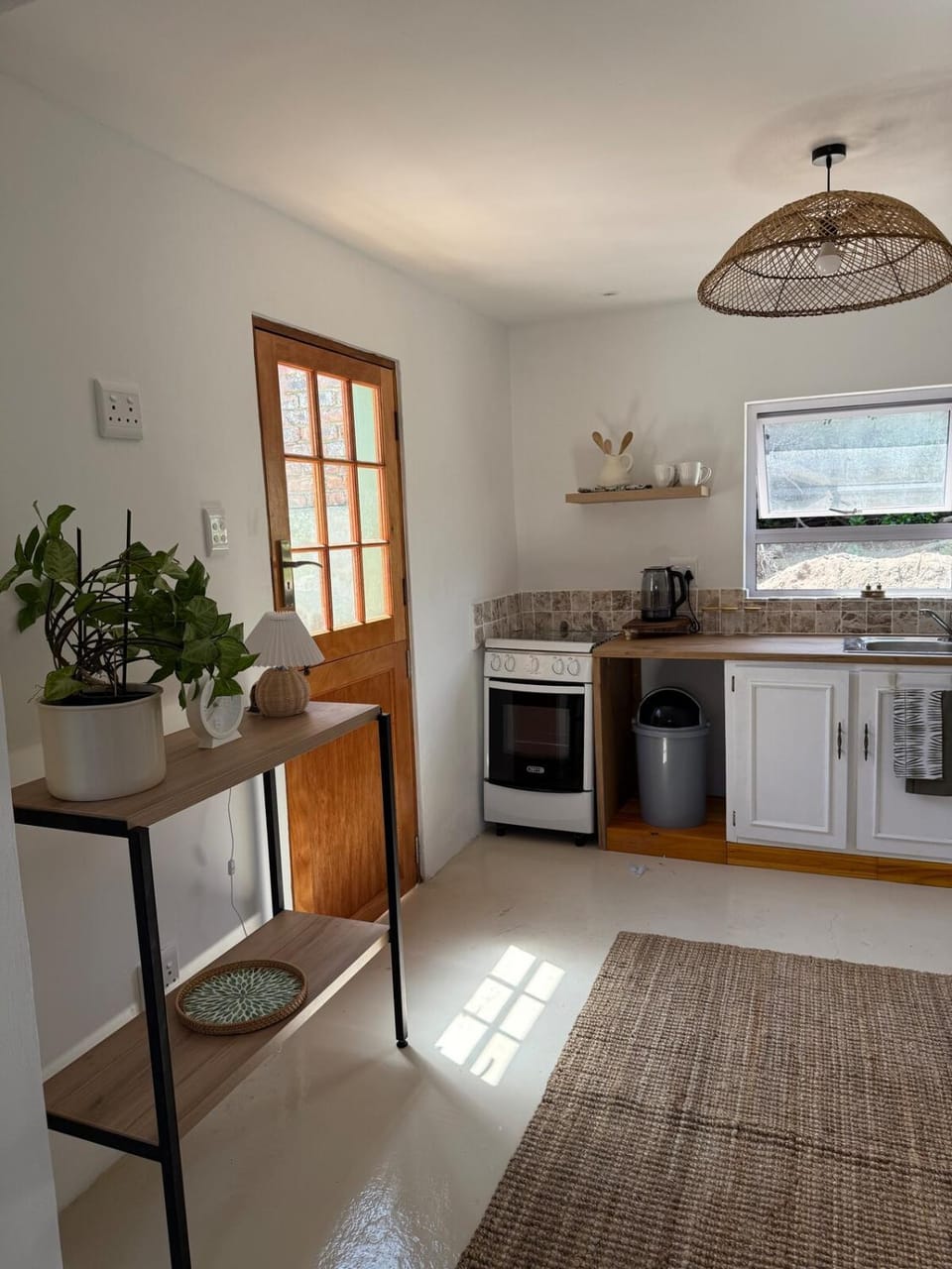 Kitchen or kitchenette, oven, stove, toaster