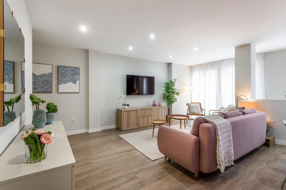 TV and multimedia, Living room, Seating area