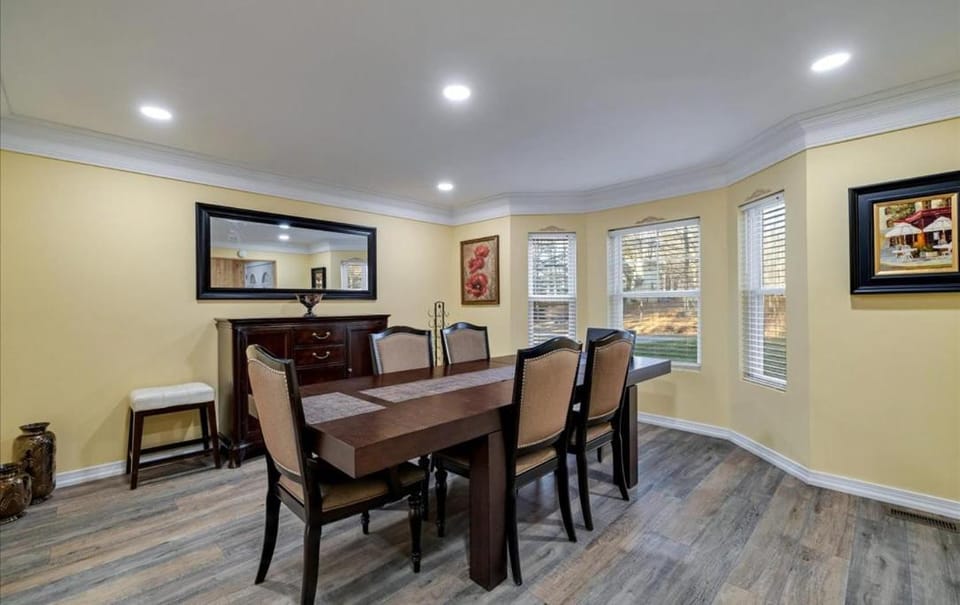 Lake Area 6BR Pet friendly home in Poconos - Your Pocono Retreat House in Coolbaugh Township