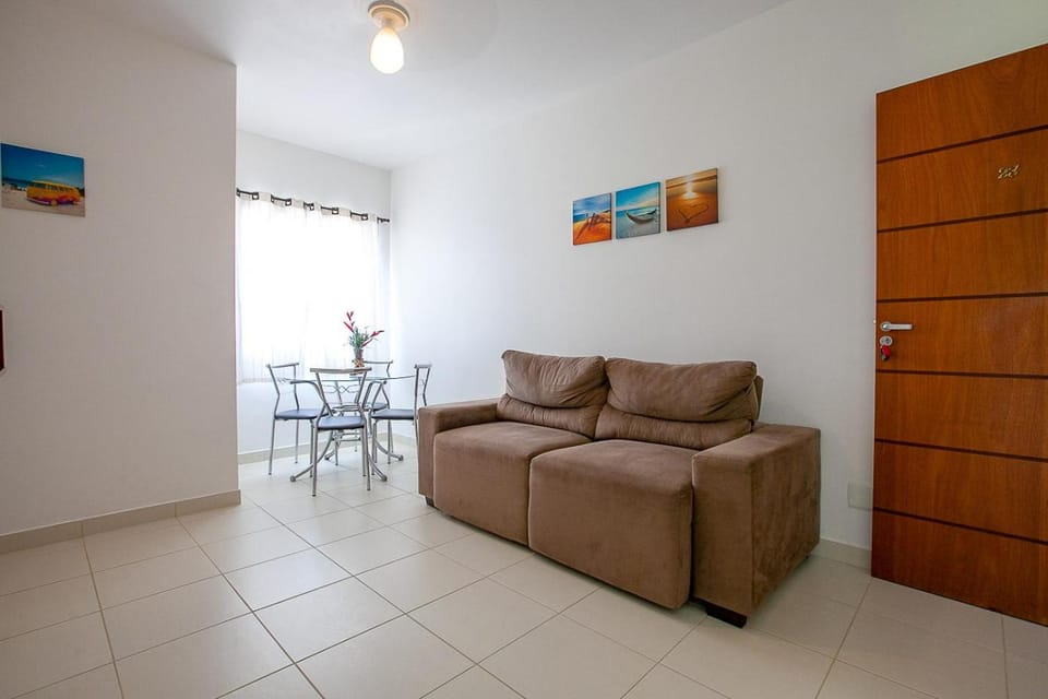 Living room, Meals