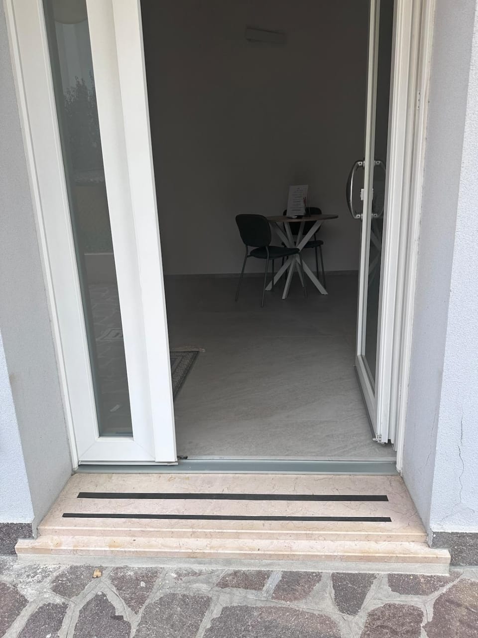 Property building, Facade/entrance
