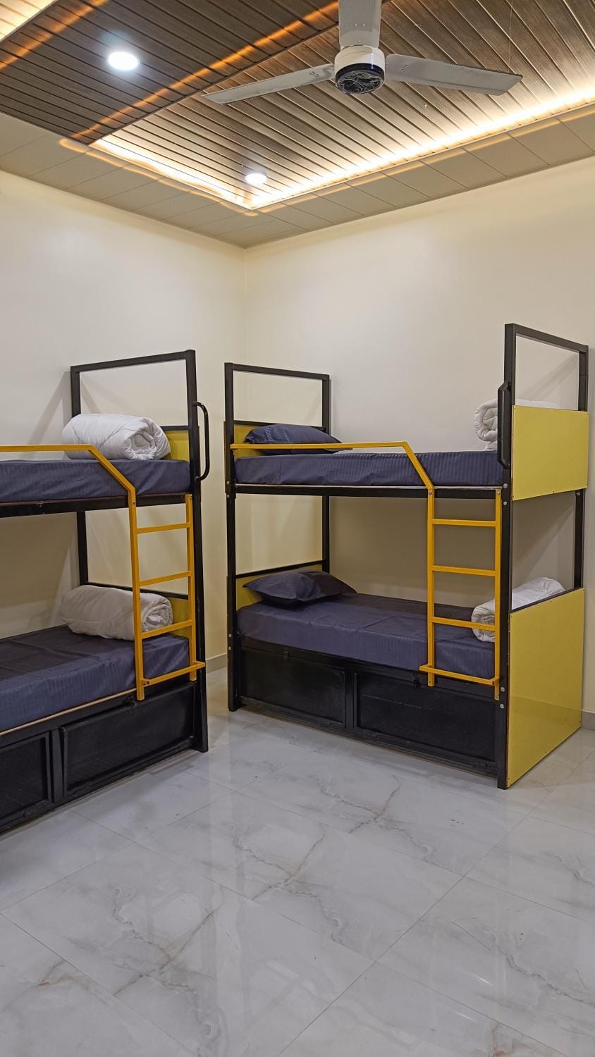 bunk bed