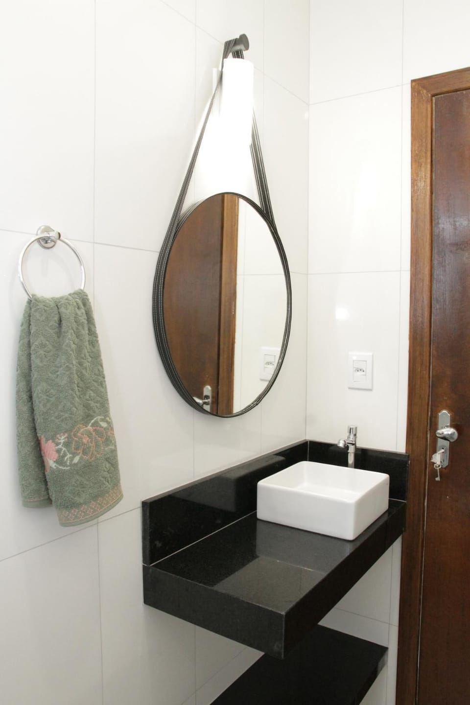 Apartamento novo com ar condicionado e garagem Apartment in State of São Paulo