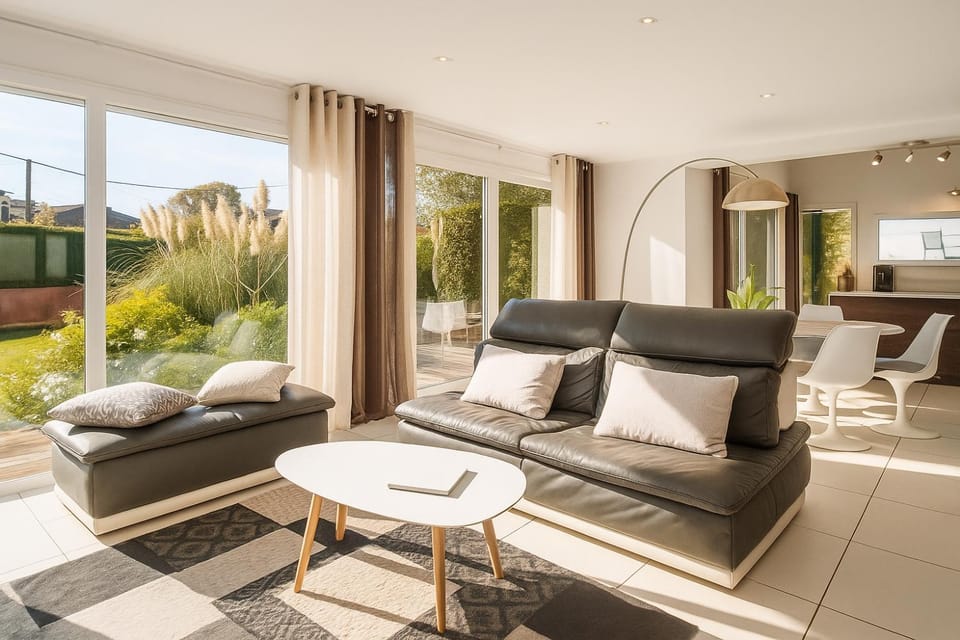 Day, Garden, View (from property/room), Living room, Garden view