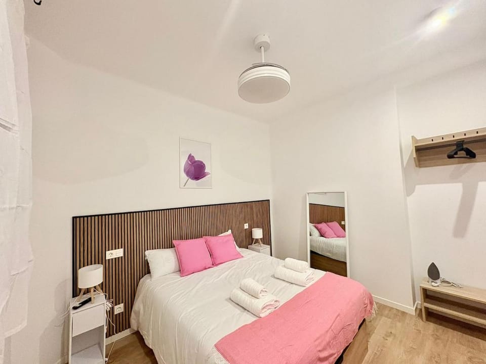 Retiro Residence Tulipán Apartment in Madrid