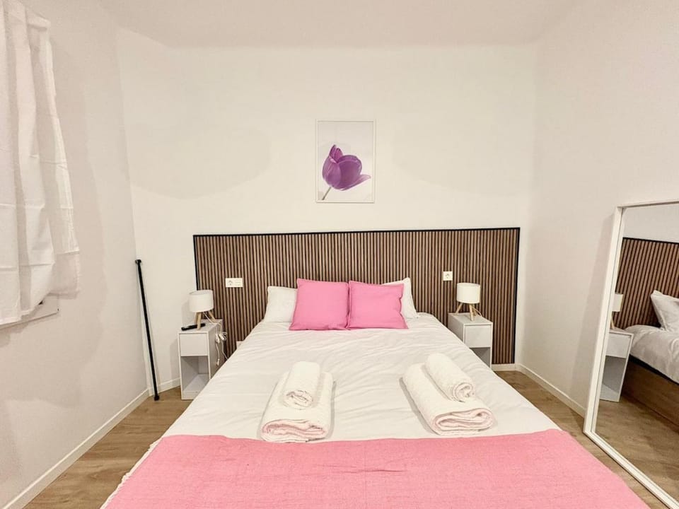 Retiro Residence Tulipán Apartment in Madrid