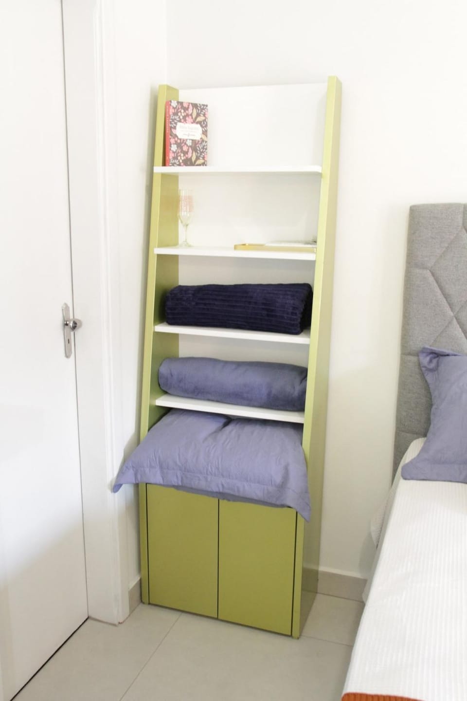 Apartamento novo com ar condicionado e garagem Apartment in State of São Paulo