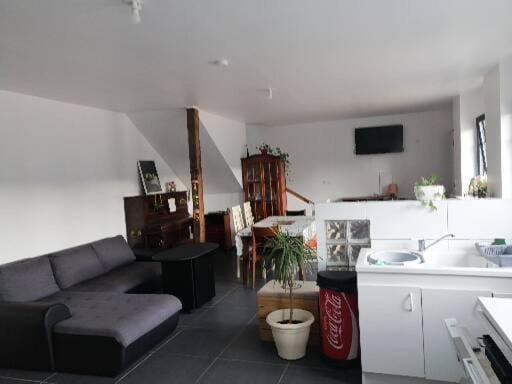 A 100 m de la grande plage à Saint-Lunaire House in Brittany