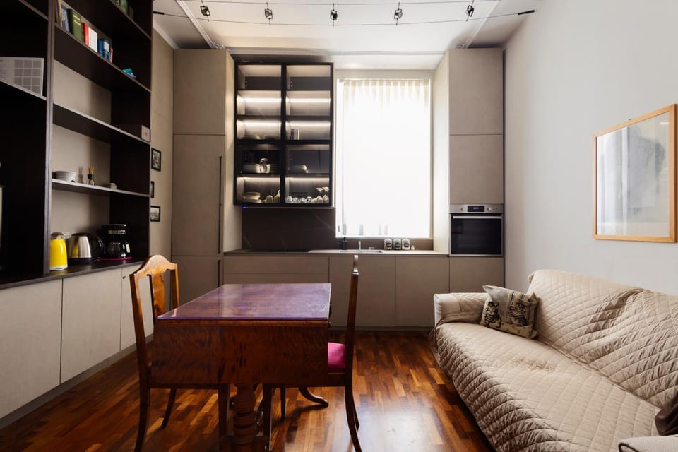 Kitchen or kitchenette, Living room, Seating area, Dining area, wardrobe