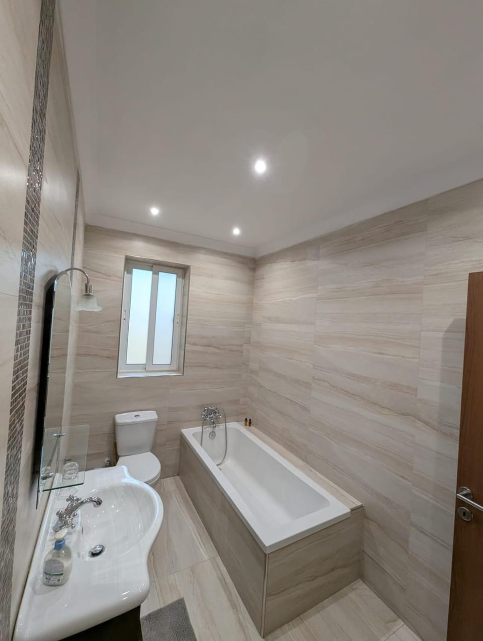 Modern Apartment 3BR - Short Walk to Sea & Shops Apartment in Sliema