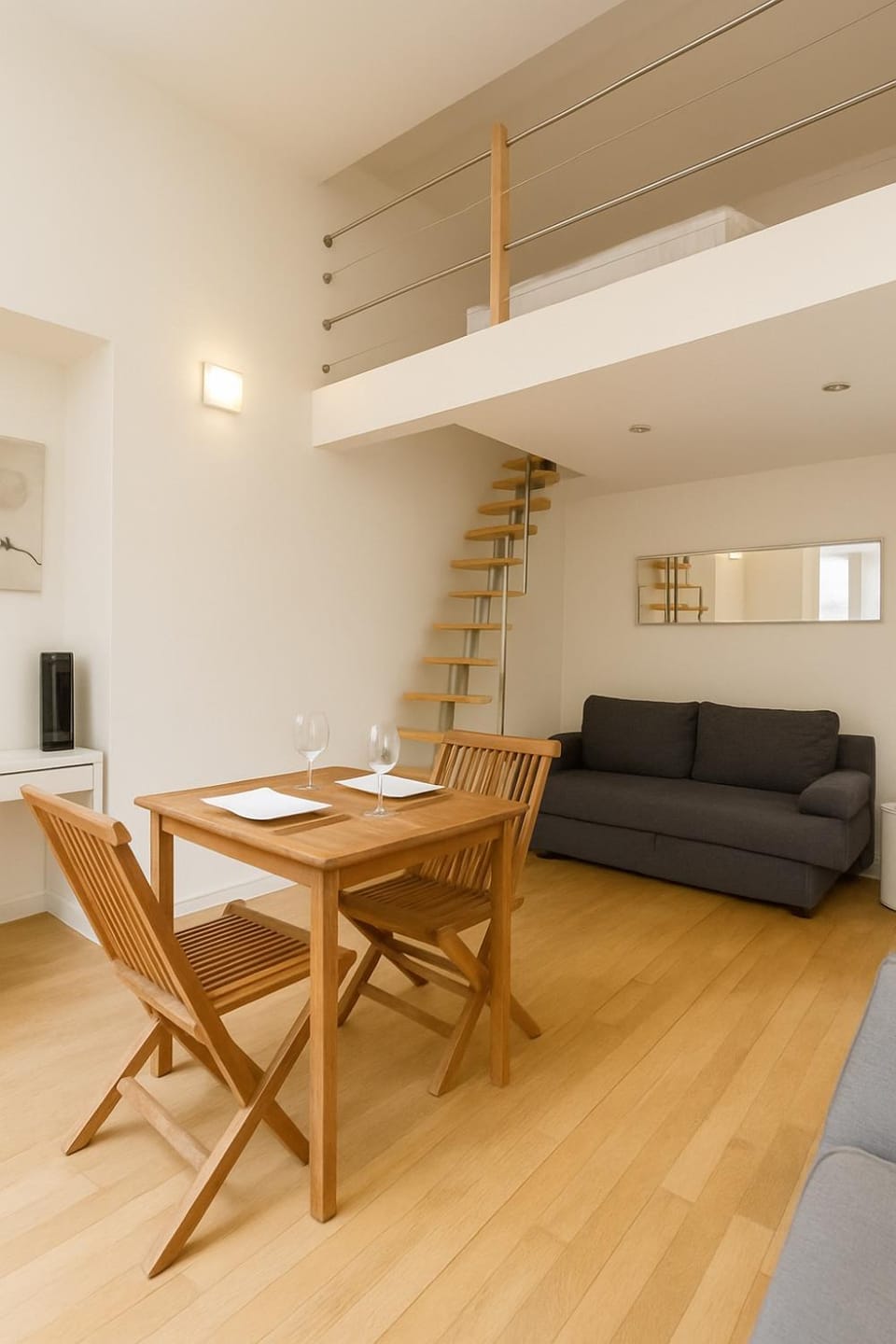 Living room, Dining area