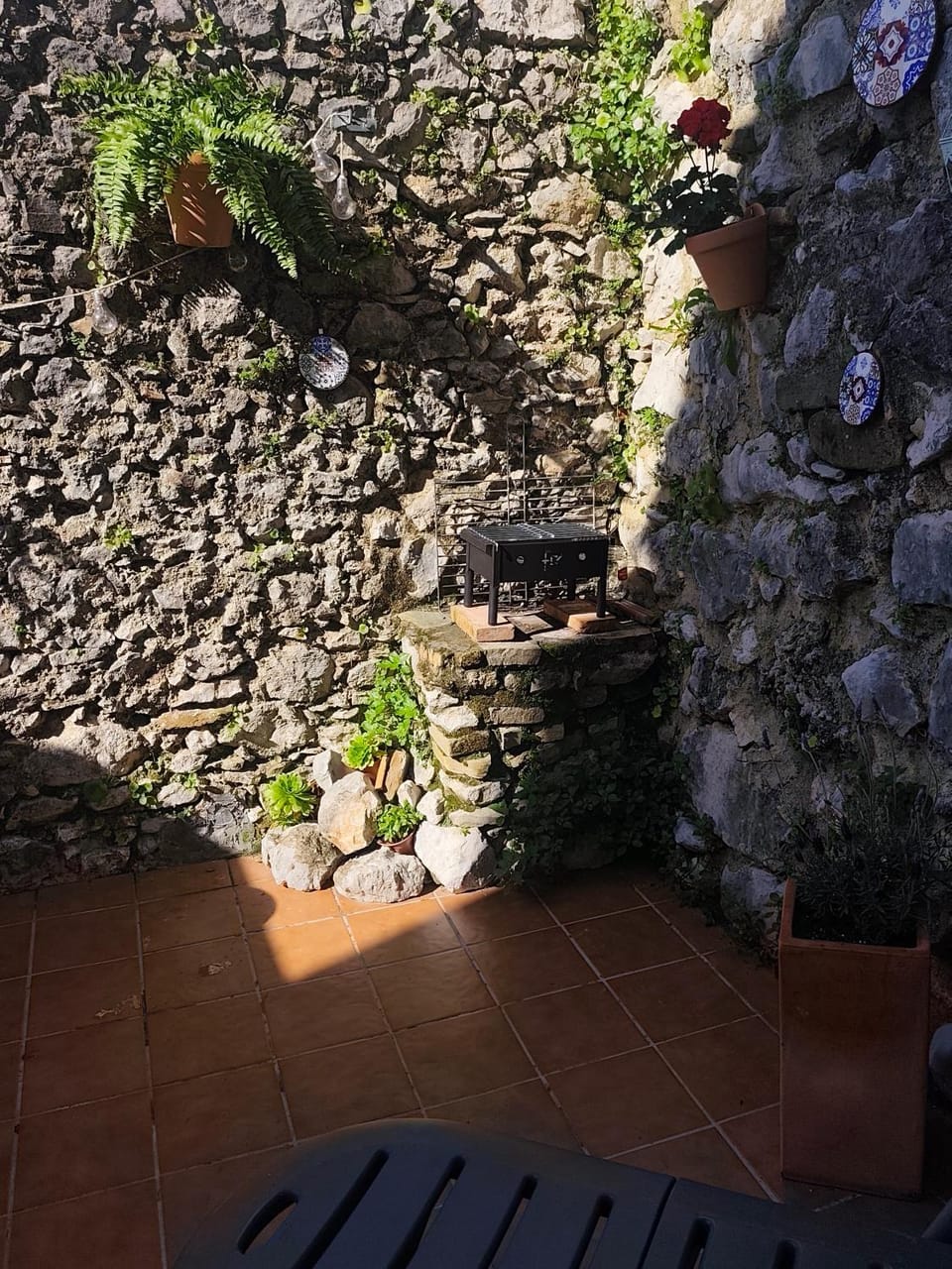 Patio, BBQ facilities