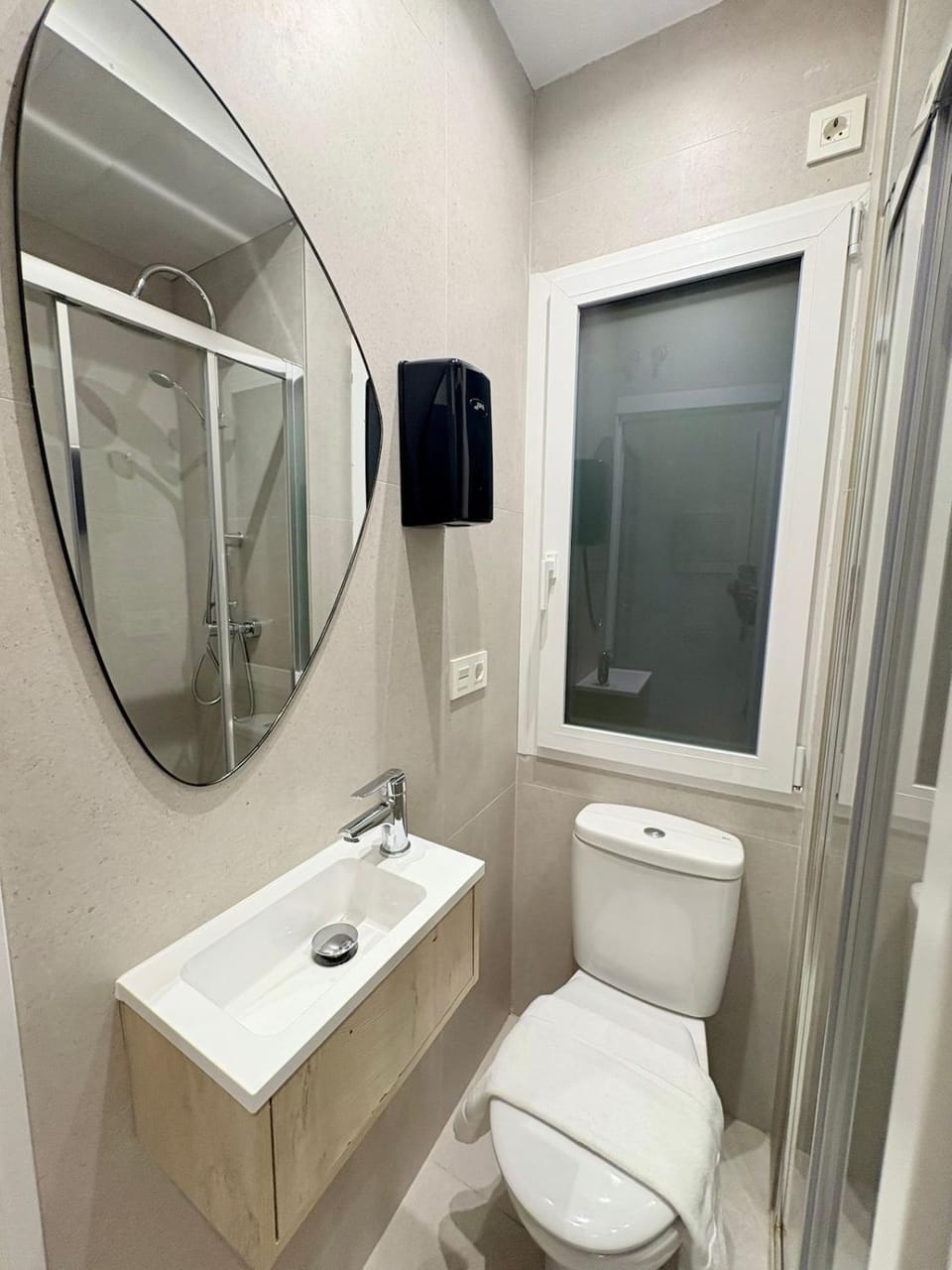 Retiro Residence Clavel Apartment in Madrid
