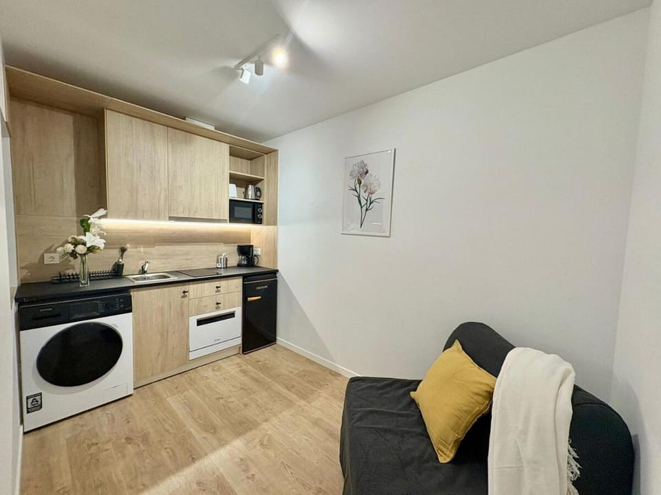 Retiro Residence Clavel Apartment in Madrid