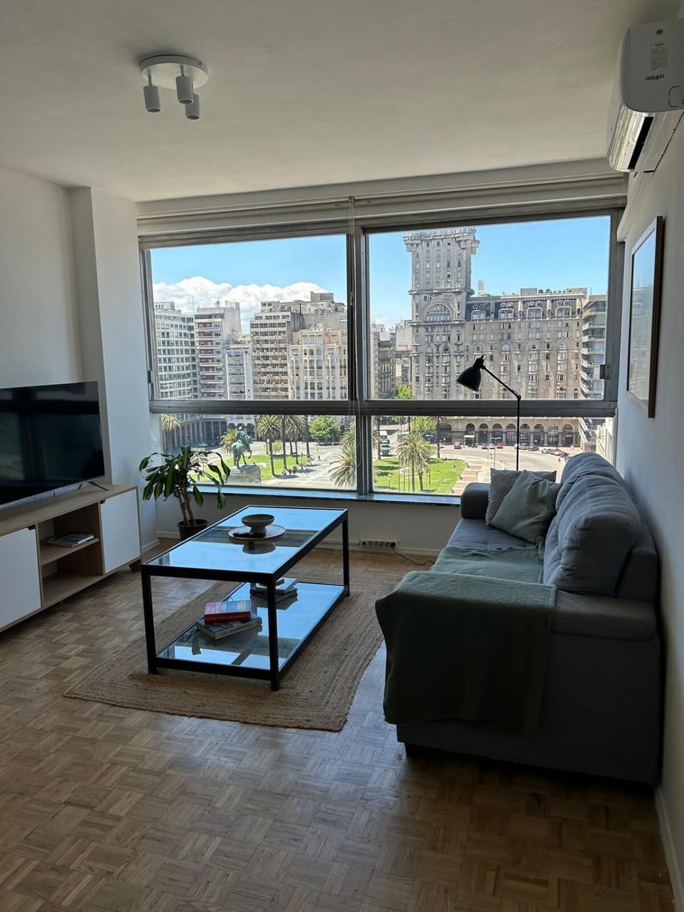 Central Montevideo with Stunning View Apartment in Montevideo Department, Uruguay